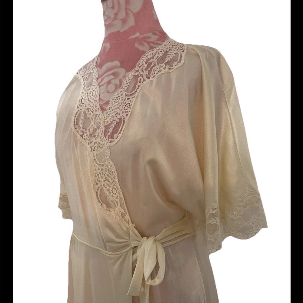 90s Lily Of France Lace Kimono Floral Robe Women's Size Medium Belted Vintage - Picture 3 of 6